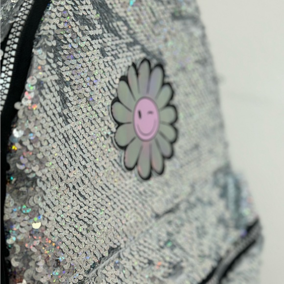 Rainbow sugar Backpack 🆕 - Picture 3 of 8